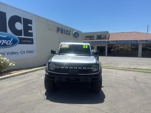 Used 2022 Ford Bronco Wildtrak image 12