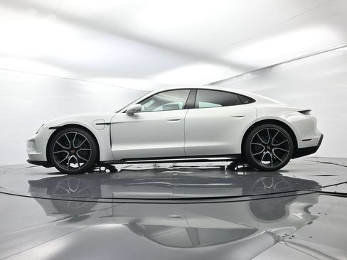 Certified 2025 Porsche Taycan AWD/4WD image 44