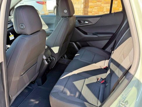 New 2026 Chevrolet Equinox LT w/ Safety and Technology Package image 18