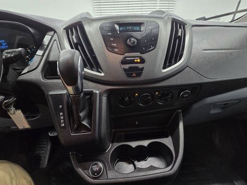 Used 2018 Ford Transit 150 148 Medium Roof RWD image 21