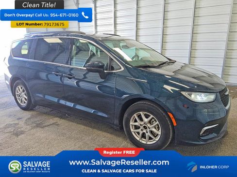Used 2022 Chrysler Pacifica Touring-L image 5