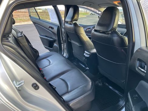 Certified 2022 Toyota Prius Nightshade image 15