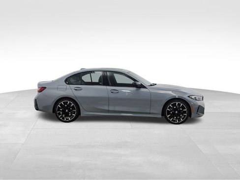 Certified 2025 BMW 330i xDrive Sedan image 6
