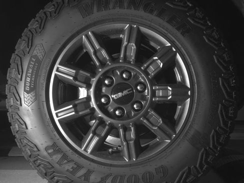 Used 2024 GMC Sierra 1500 AT4X AWD/4WD image 13