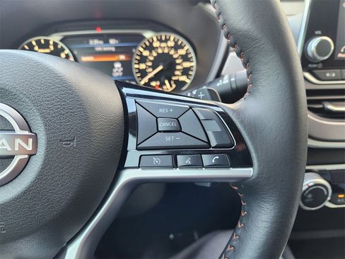 Used 2023 Nissan Altima 2.5 SR image 29