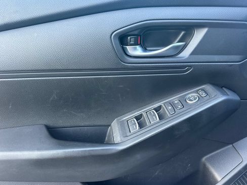 Used 2025 Honda Accord LX image 11