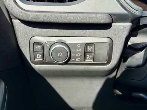 Certified 2025 Ford Escape SE image 26