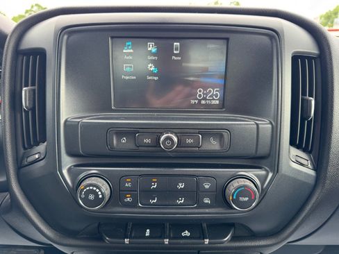 Used 2018 GMC Sierra 2500 4x4 Crew Cab image 21
