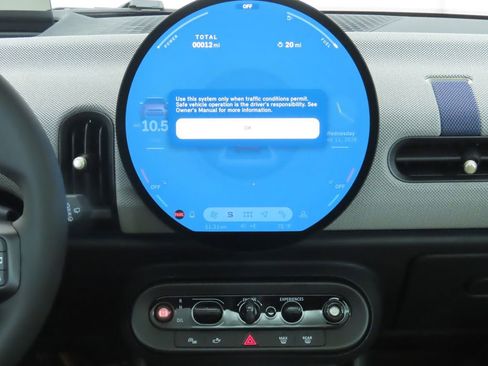 New 2026 MINI Cooper 2-Door Hardtop image 15