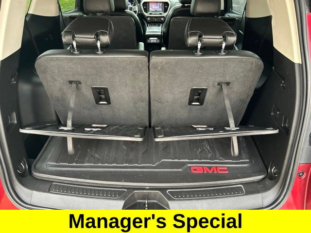 Used 2020 GMC Acadia Denali w/ Technology Package FWD image 49