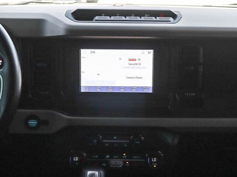 Used 2021 Ford Bronco Wildtrak AWD/4WD image 14
