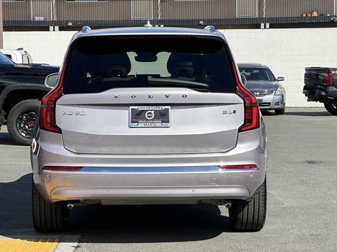 Certified 2026 Volvo XC90 B6 Plus w/ Protection Package Premier AWD/4WD image 8