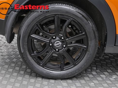 Used 2024 Nissan Kicks SV w/ Exterior Package FWD image 29