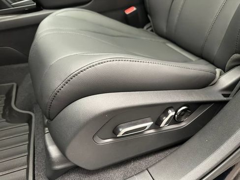 Used 2023 Acura RDX AWD image 11