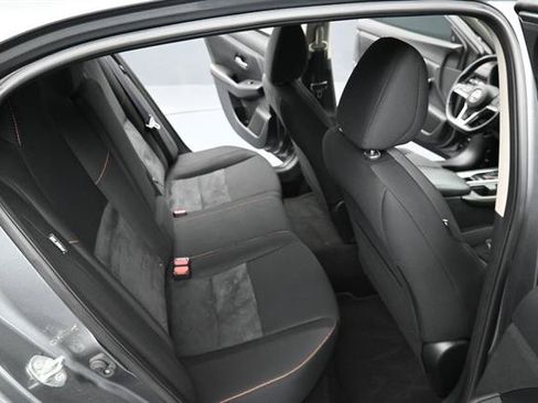 Used 2022 Nissan Sentra SR w/ Electronics Package FWD image 19