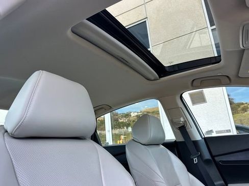 Certified 2023 Honda Accord Touring image 18