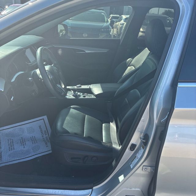 Used 2019 INFINITI QX50 Essential w/ Premium Heat Package FWD image 3