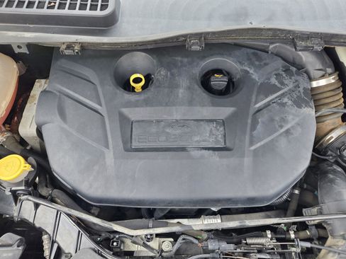 Used 2017 Ford Escape SE w/ Equipment Group 201A FWD image 29
