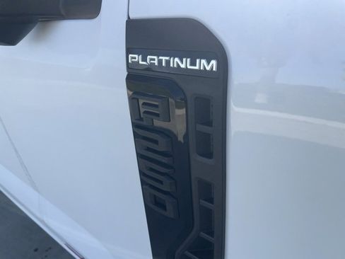 New 2026 Ford F250 Platinum image 30