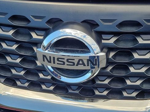 Used 2020 Nissan Kicks SR w/ SR Premium Package FWD image 29