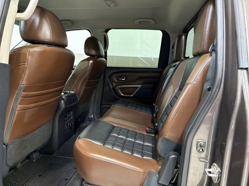 Used 2018 Nissan Titan Platinum Reserve w/ Platinum Utility Package image 32