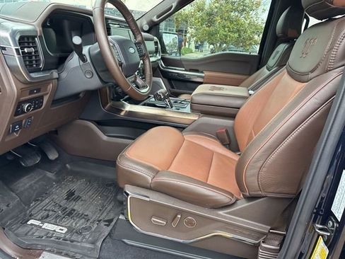 Used 2025 Ford F150 King Ranch w/ FX4 Off-Road Package AWD/4WD image 4