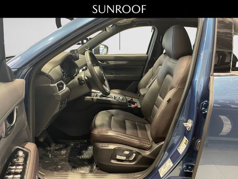 Used 2022 MAZDA CX-5 Signature image 9