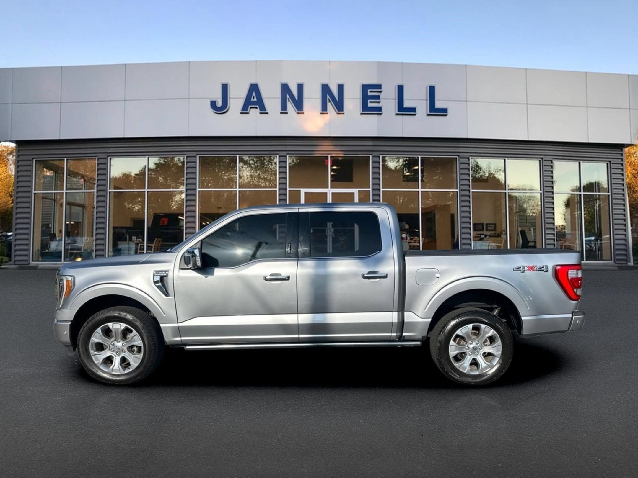 Used 2023 Ford F150 Platinum w/ Equipment Group 701A High AWD/4WD image 74