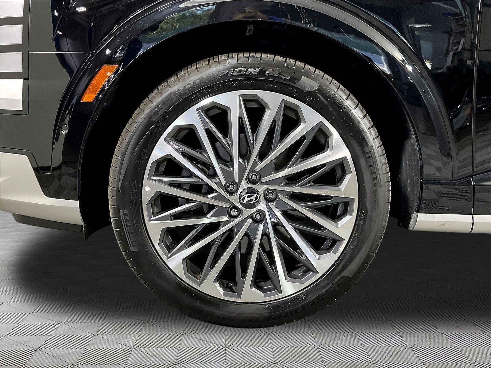 Used 2026 Hyundai Palisade Calligraphy AWD/4WD image 35