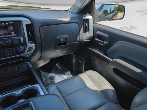 Used 2015 GMC Sierra 1500 SLT w/ SLT Crew Cab Value Package AWD/4WD image 16
