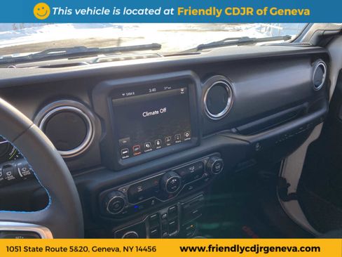 Used 2023 Jeep Wrangler Unlimited Rubicon 4xe w/ Steel Bumper Group image 11