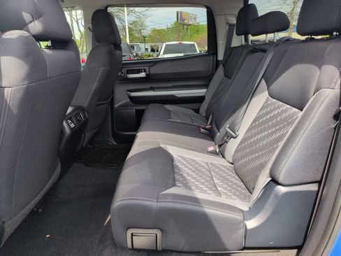 Used 2018 Toyota Tundra SR5 w/ TRD Off Road Package image 25