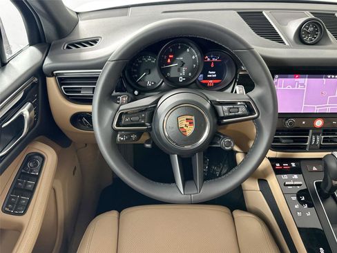 Certified 2025 Porsche Macan Turbo AWD/4WD image 18