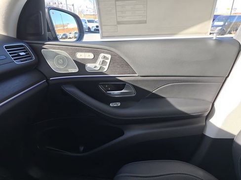 New 2026 Mercedes-Benz GLS 450 4MATIC image 25
