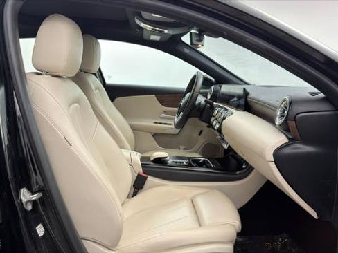 Used 2022 Mercedes-Benz A 220 image 21