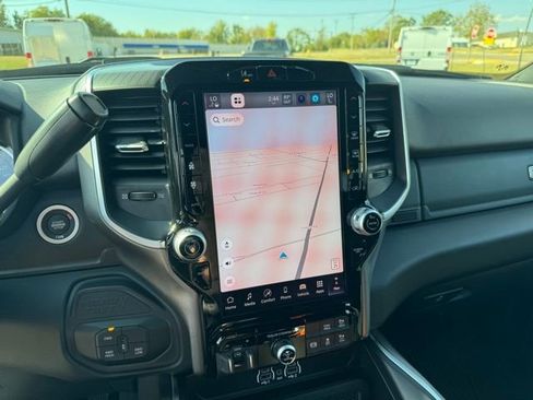 Used 2025 RAM 2500 Big Horn image 27