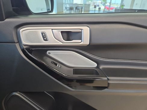 Used 2023 Ford Explorer ST w/ Equipment Group 401A image 22