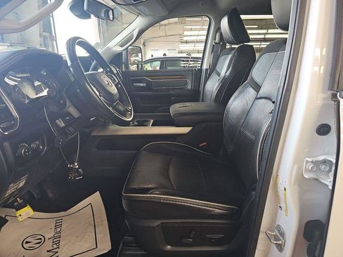 Used 2023 RAM 2500 Laramie AWD/4WD image 12