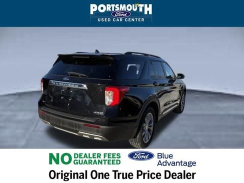 Certified 2022 Ford Explorer XLT w/ Equipment Group 202A image 30