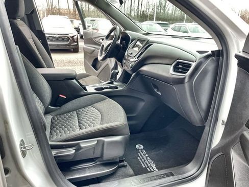 Certified 2019 Chevrolet Equinox LT FWD image 27