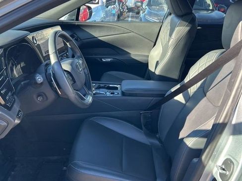 Used 2024 Lexus RX 350 Premium image 8