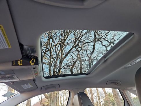 New 2026 Volkswagen Jetta SE image 13