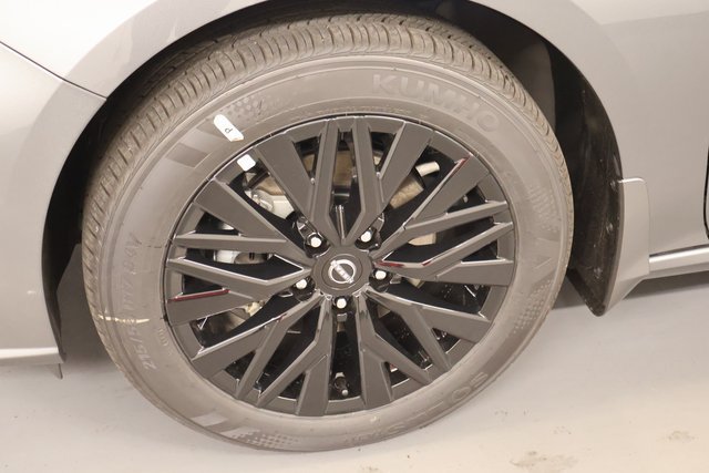 New 2026 Nissan Altima 2.5 SV w/ SV Special Edition Package AWD/4WD image 7