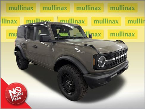 New 2026 Ford Bronco Big Bend AWD/4WD image 1