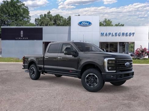 New 2026 Ford F350 Platinum w/ Tremor Off-Road Package AWD/4WD image 7