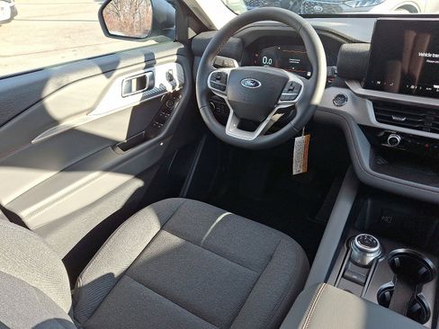 New 2026 Ford Explorer Active image 15