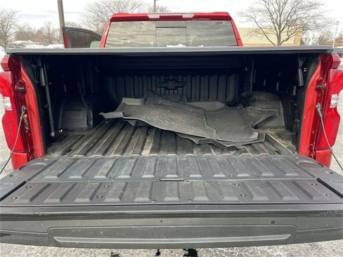 Certified 2024 Chevrolet Silverado 1500 LT Trail Boss w/ Convenience Package II image 18