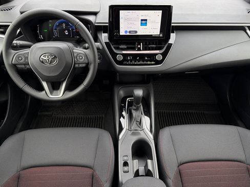 Used 2026 Toyota Corolla SE FWD image 15