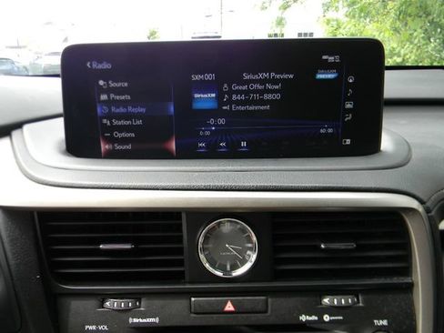 Used 2022 Lexus RX 350L Premium w/ Premium Package AWD/4WD image 13