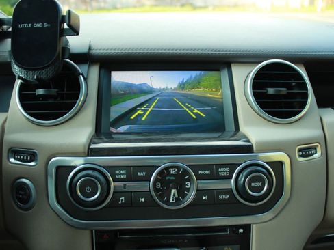 Used 2015 Land Rover LR4 HSE LUX AWD/4WD image 14